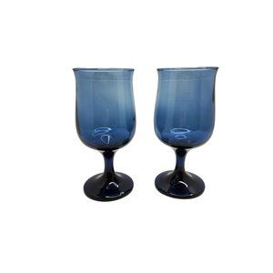 vintage set of 2 libbey connoisseur dusky blue tulip shaped glass's.